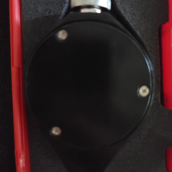 Tire durometer - Picture 2 of 4